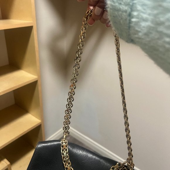 Mulberry - Medium Lily - Picture 2 of 12